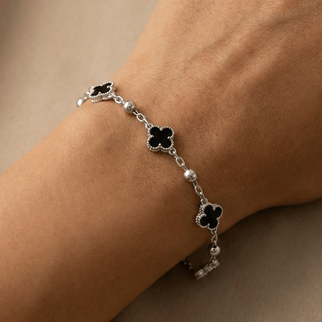 Clover Bracelet Silver - aishabanoco
