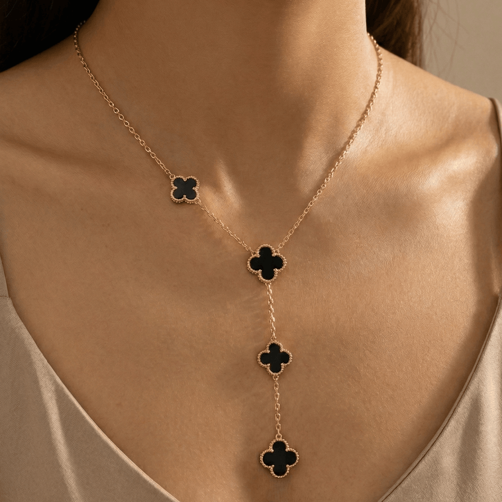 Off Clover 4 - Black - aishabanoco